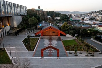 Te Rau Karamu Marae, Pukeahu Campus, Massey University, Wellington - Firth Designer Forum Honed and Piazza Honed and Classic Pavers